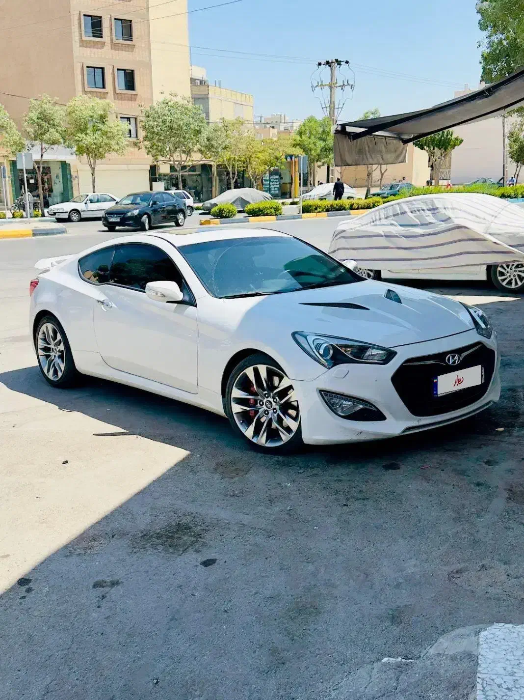 جنسیس کوپه ۲۰۱۳ کلکسیونی|خودرو سواری و وانت|اصفهان, مسجد مصلی|دیوار