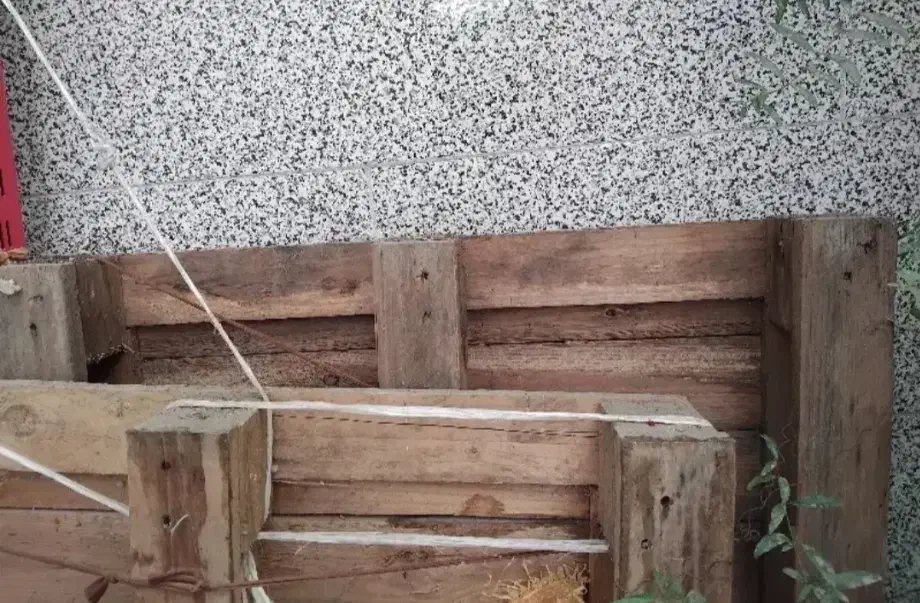 فروش فوری پالت چوبی ۵۰تومن و پایه کولر|حراج|نظرآباد, رسالت|دیوار