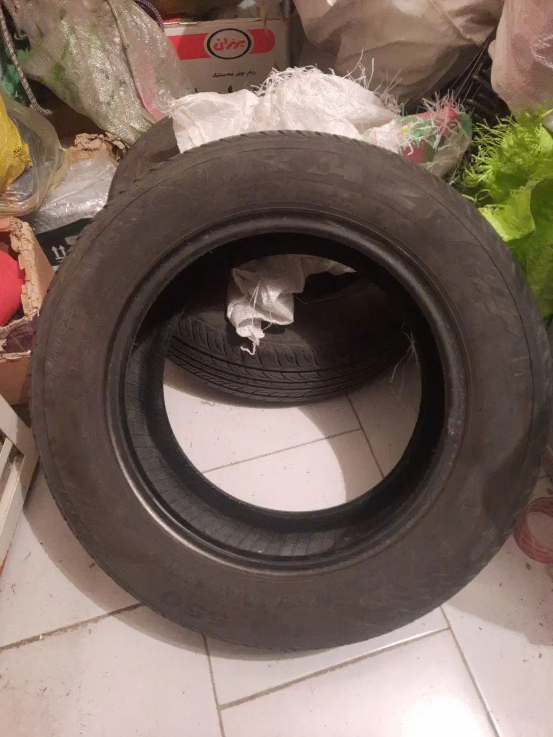 یک جفت لاستیک رازی، تقریبا ۶۰درصد سایز ۲۰۵|قطعات یدکی و لوازم جانبی|قزوین, |دیوار