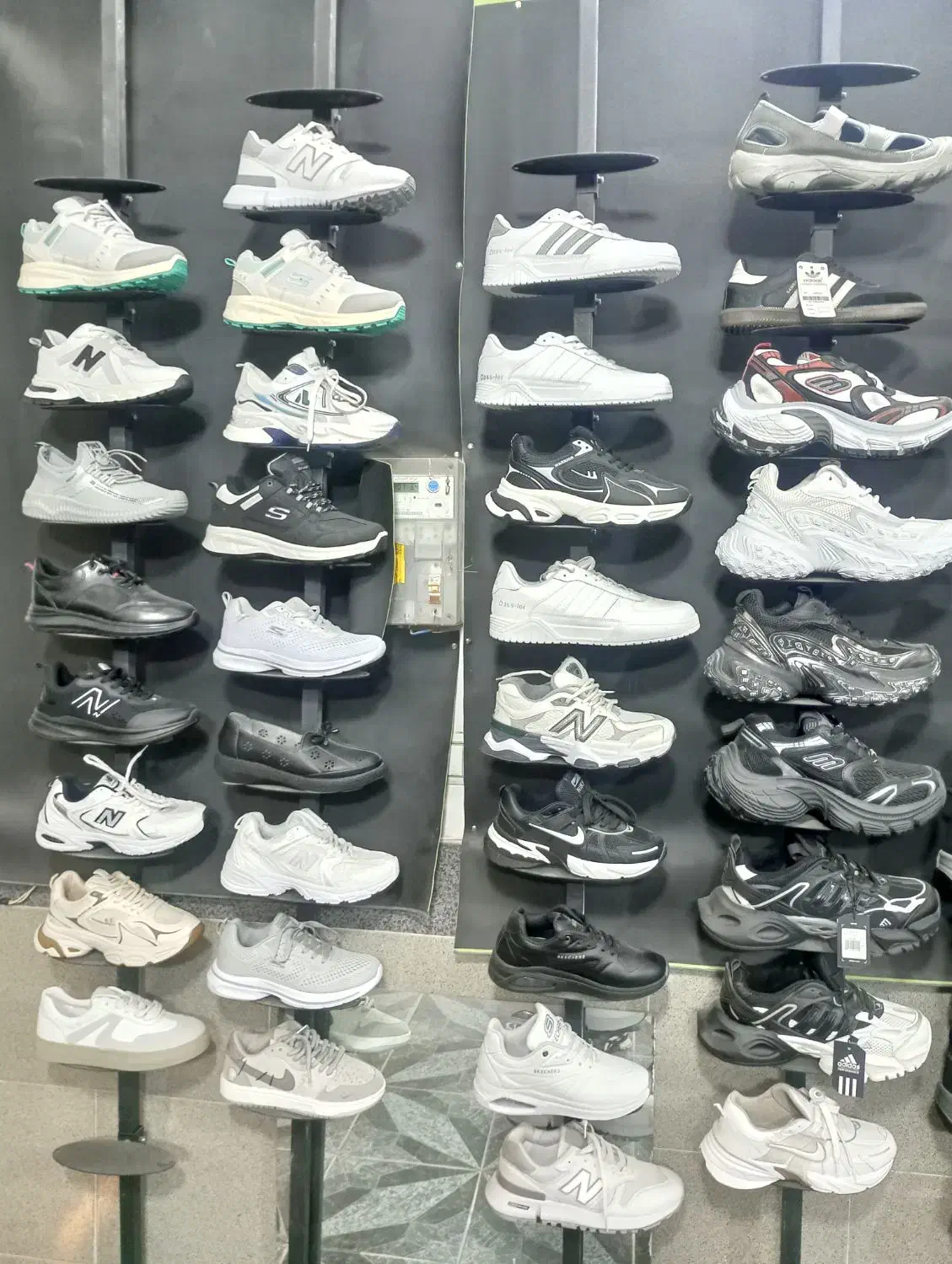 کتونی ب قیمت خرید|حراج|سبزوار, شهرک اندیشه|دیوار