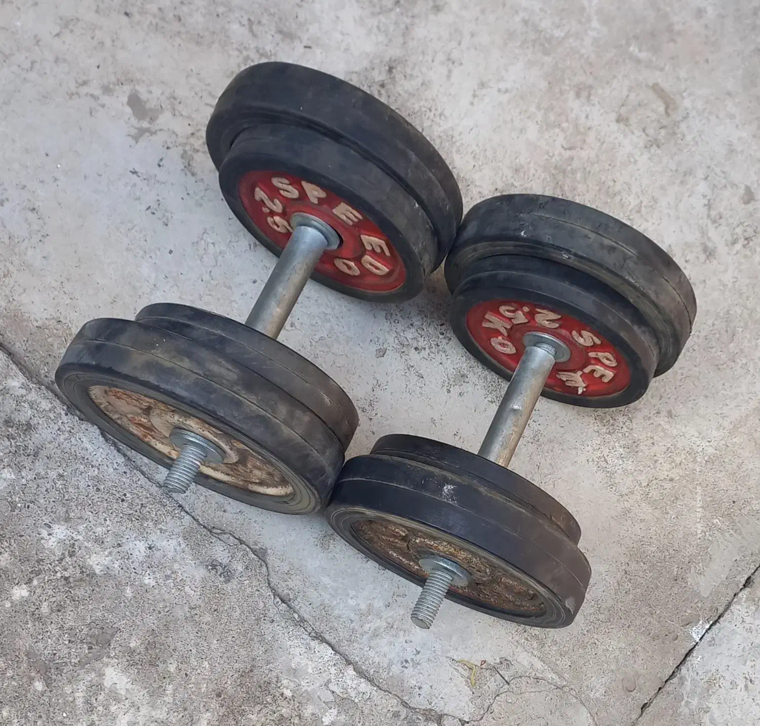 یک جفت دمبل ورزشی|تجهیزات ورزشی|آمل, |دیوار