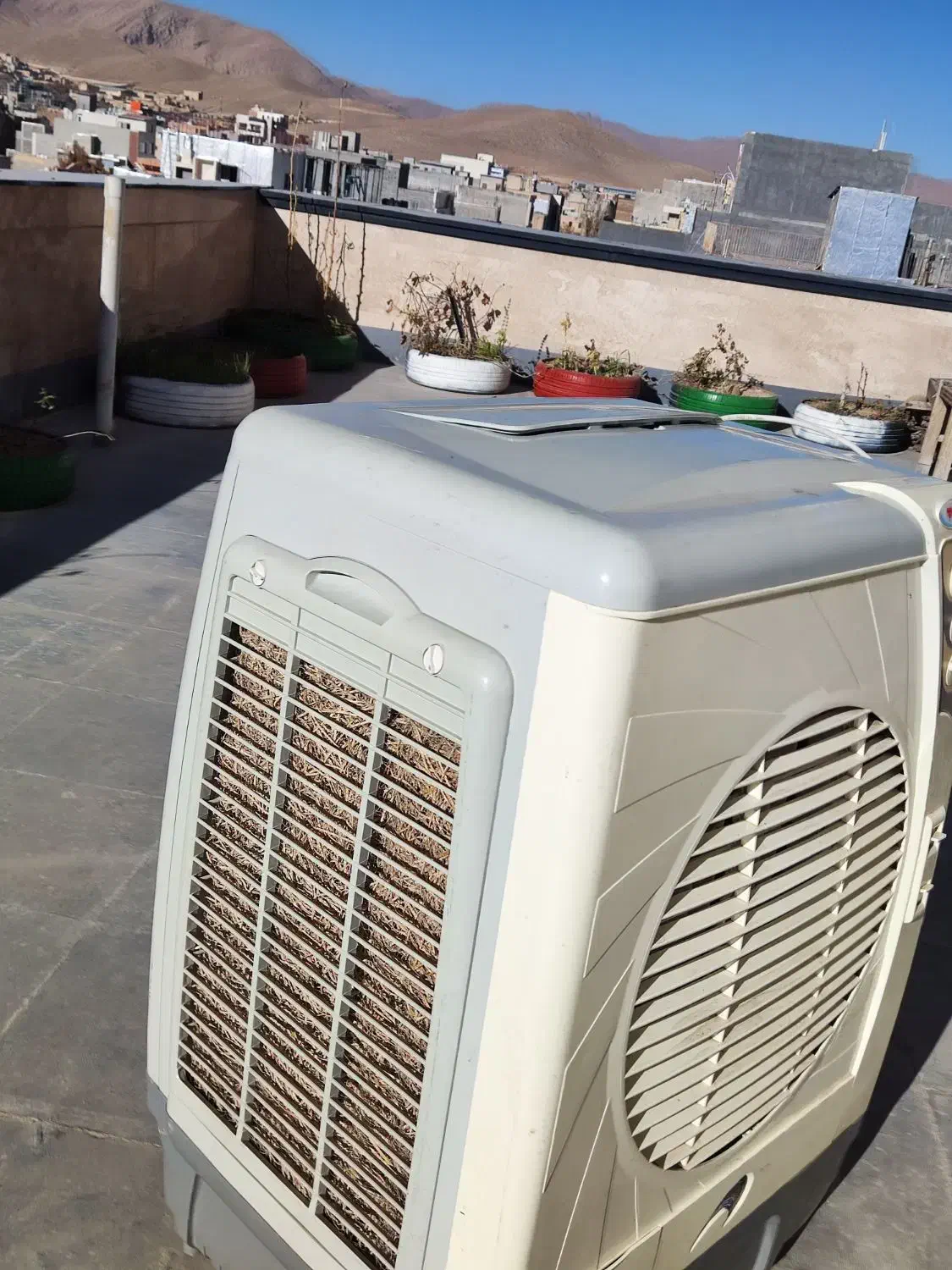 کولر ابی|کولر آبی|شهرکرد, |دیوار