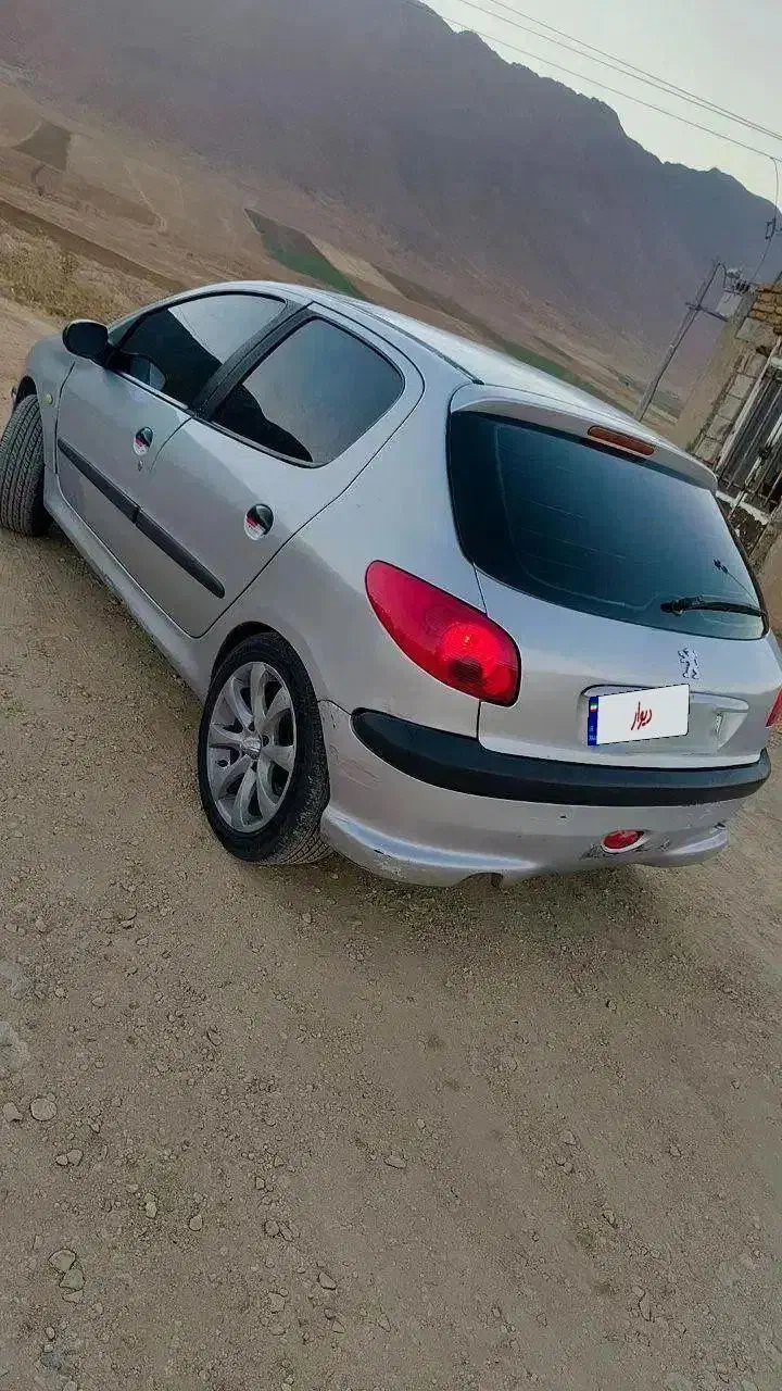 ۲۰۶مدل ۸۲ فرانسوی|خودرو سواری و وانت|خوانسار, |دیوار