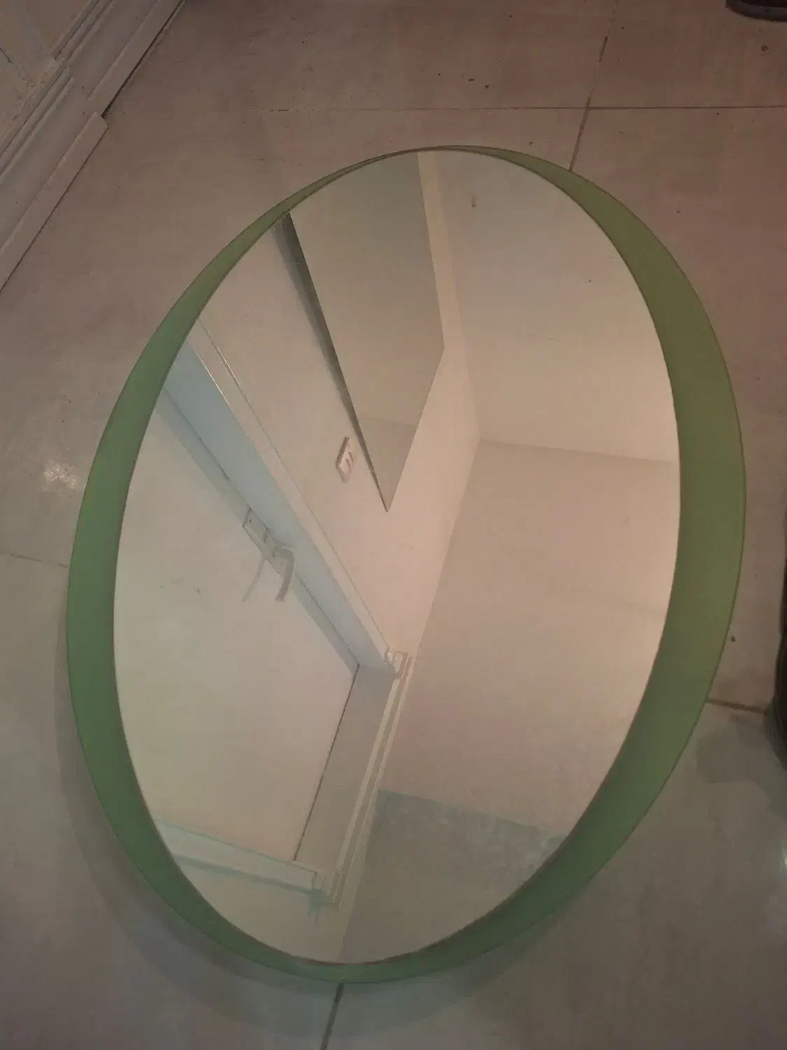 اینه روشویی|لوازم سرویس بهداشتی|چهارباغ, |دیوار