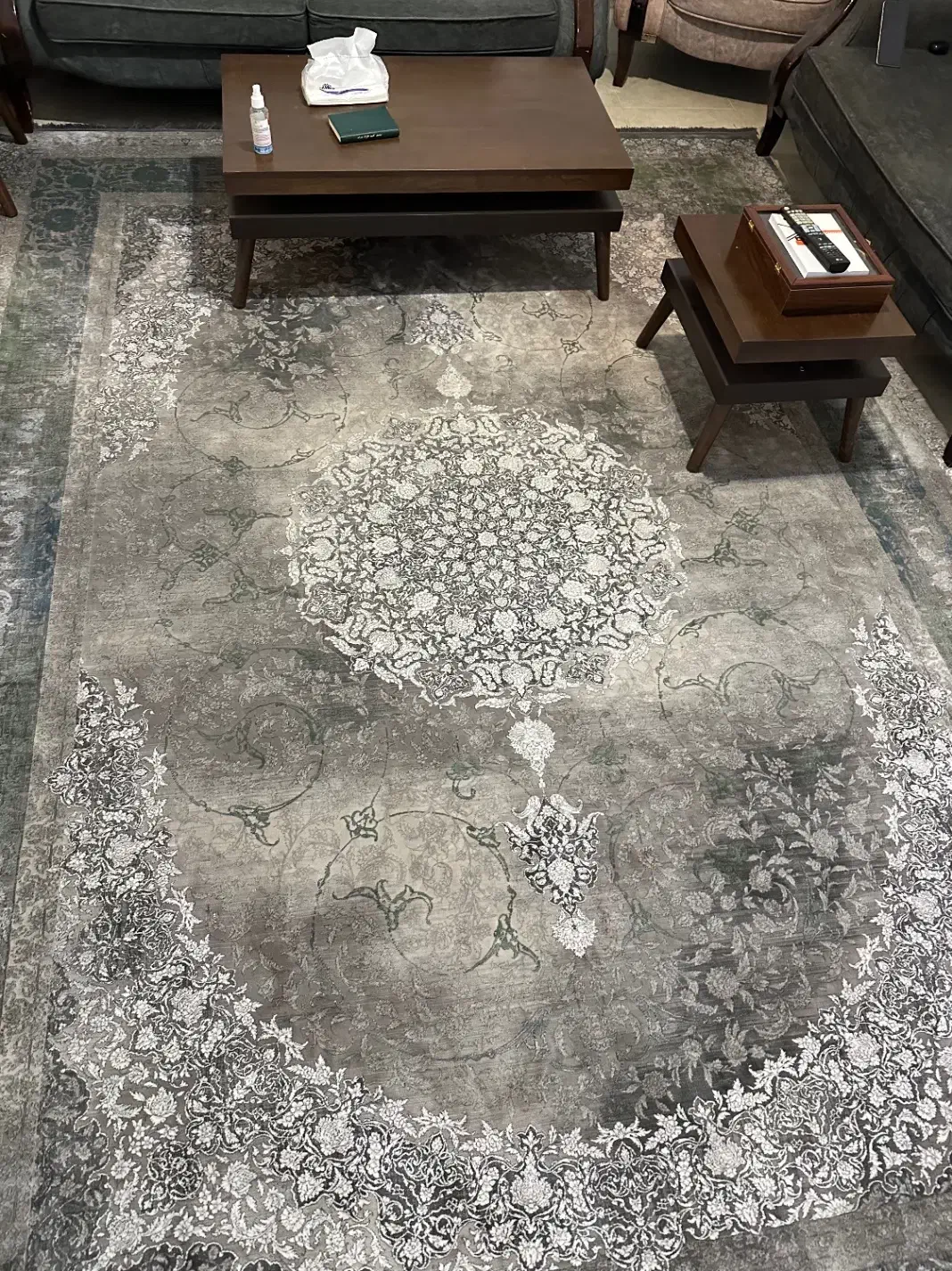 فرش ۹ متری طرح مدرن نو مبل 7 نفره و عسلی|فرش|تهران, وحیدیه|دیوار