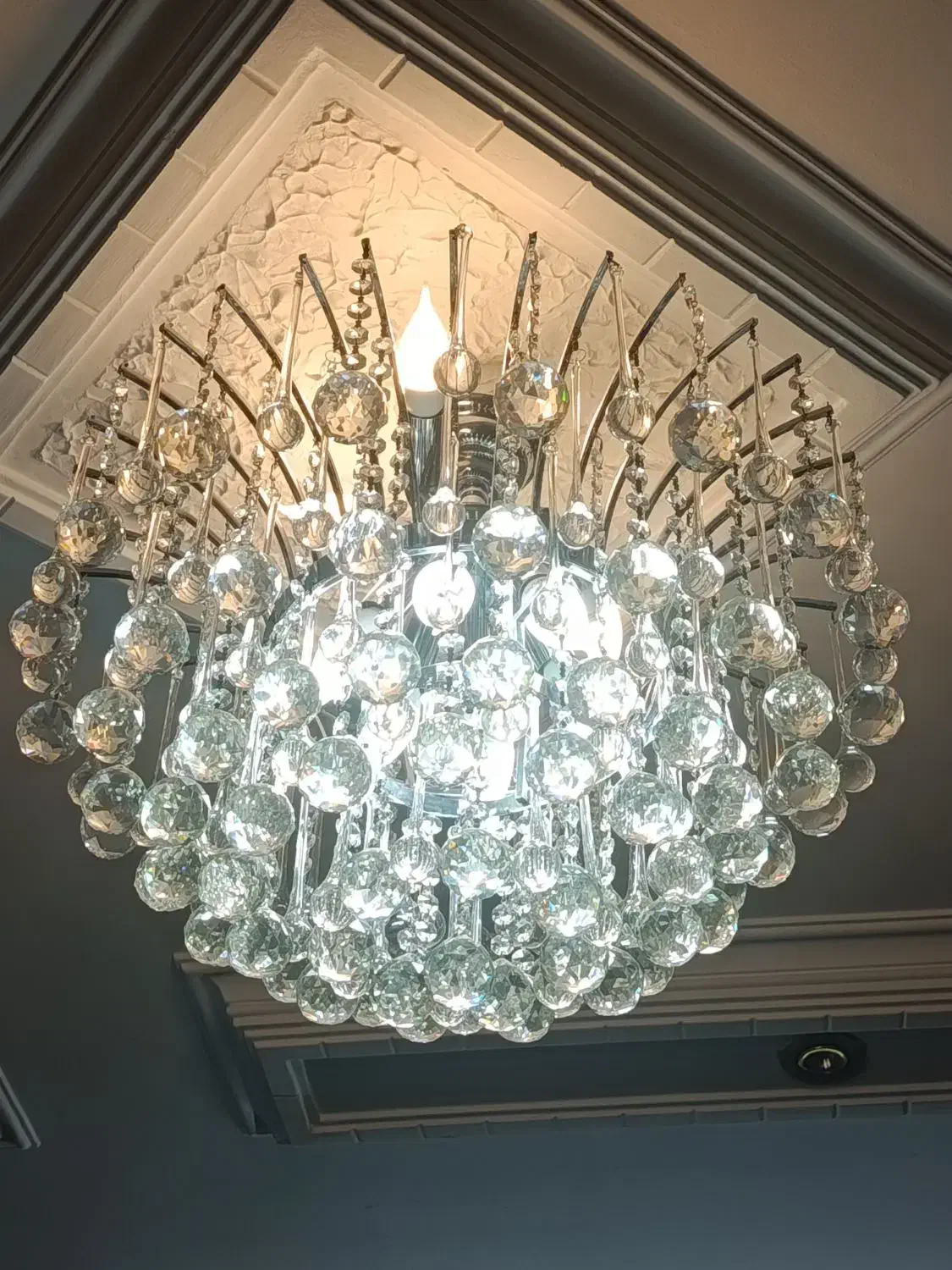 لوستر کرستال|لوستر و چراغ آویز|زاویه, |دیوار