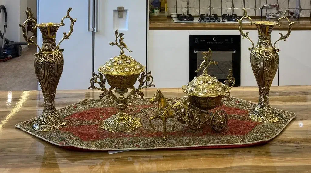 ست تزئینی برنز|صنایع دستی و سایر لوازم تزئینی|قم, ارم|دیوار