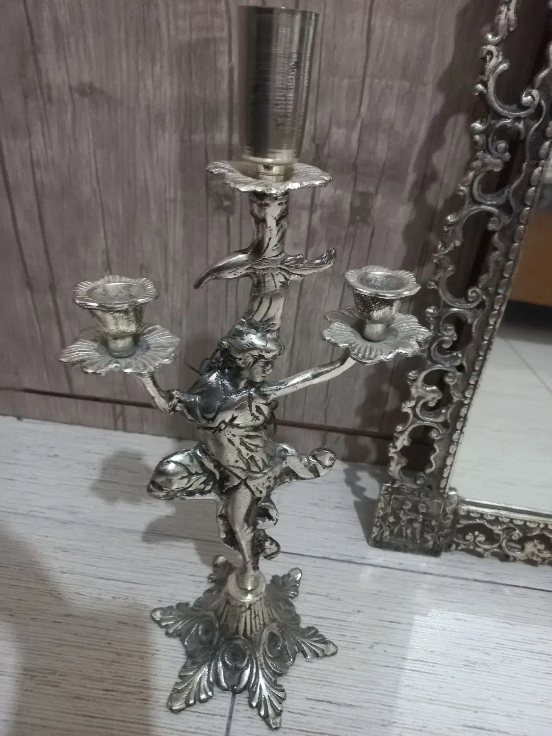 آینه وشمعدان|آینه|بروجرد, |دیوار