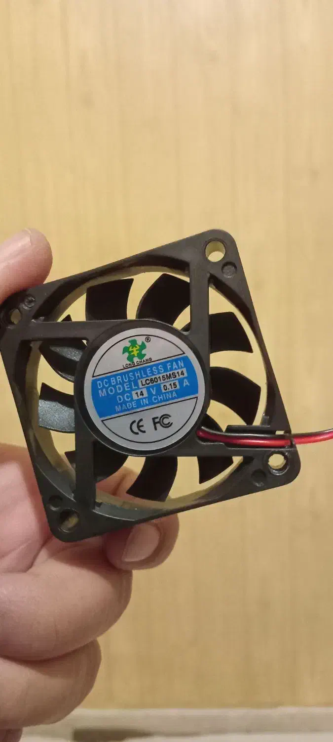 فن ۸ در ۸ و ۶ در ۶|قطعات و لوازم جانبی رایانه|ملارد, |دیوار