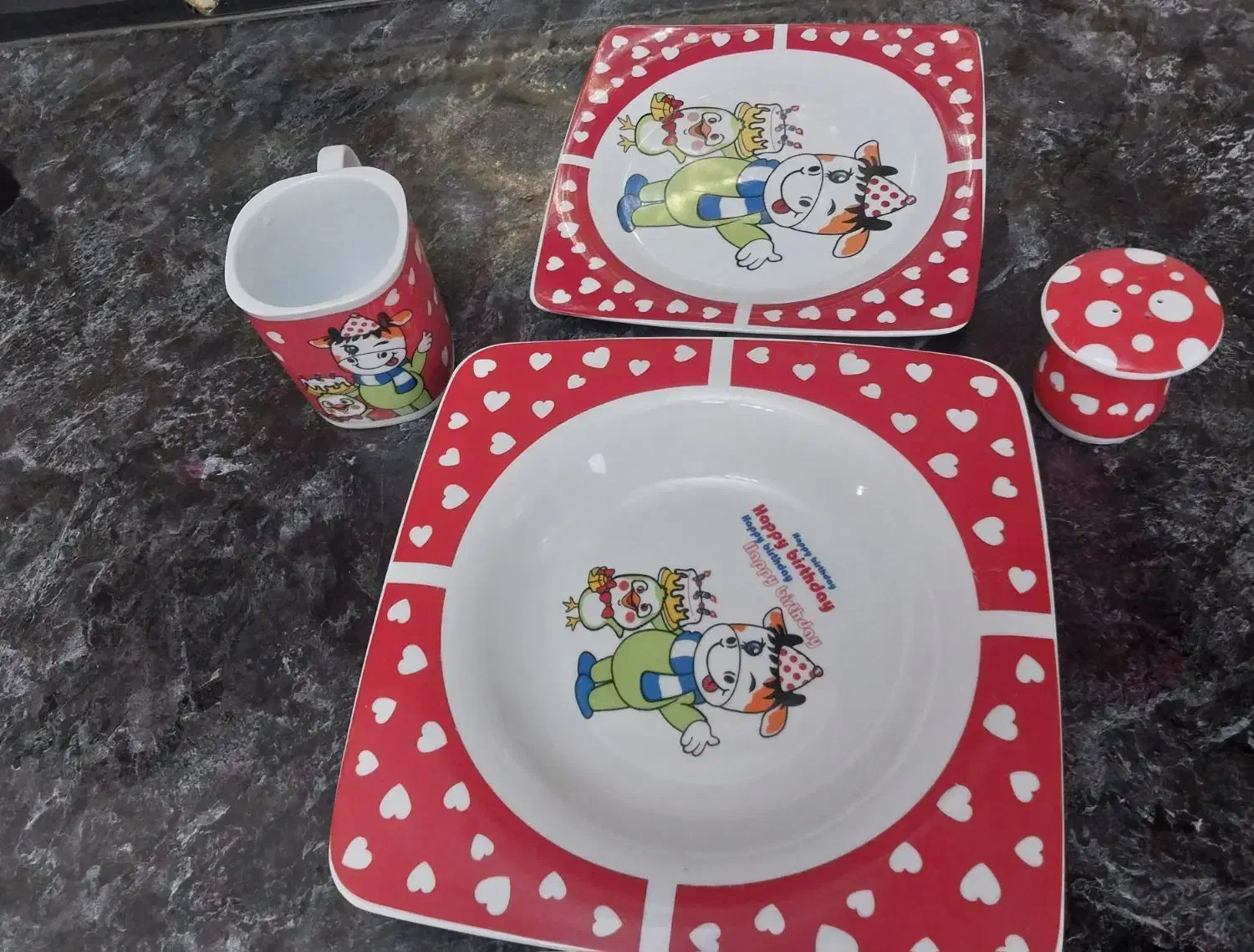 ست ۴ پارچه غذاخوری کودک|اسباب و اثاث بچه|اسلام‌شهر, باغ فیض|دیوار