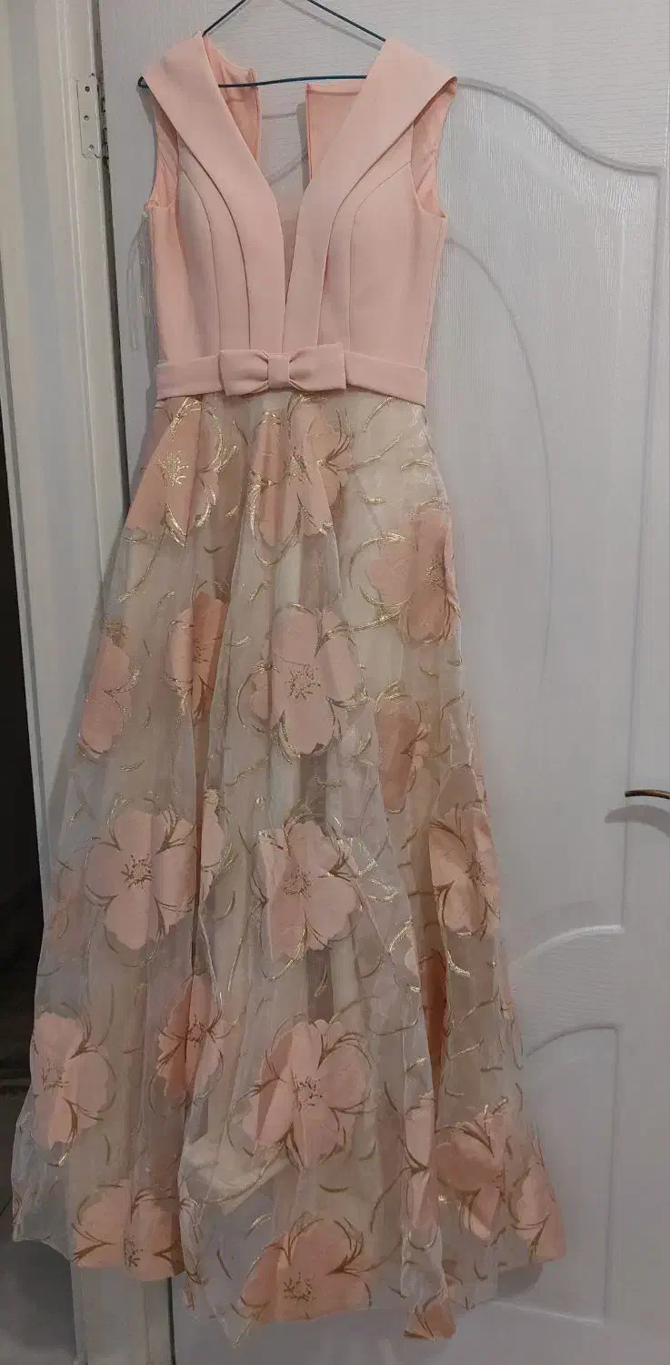 به پولش نیاز دارم|لباس|فردوسیه, |دیوار