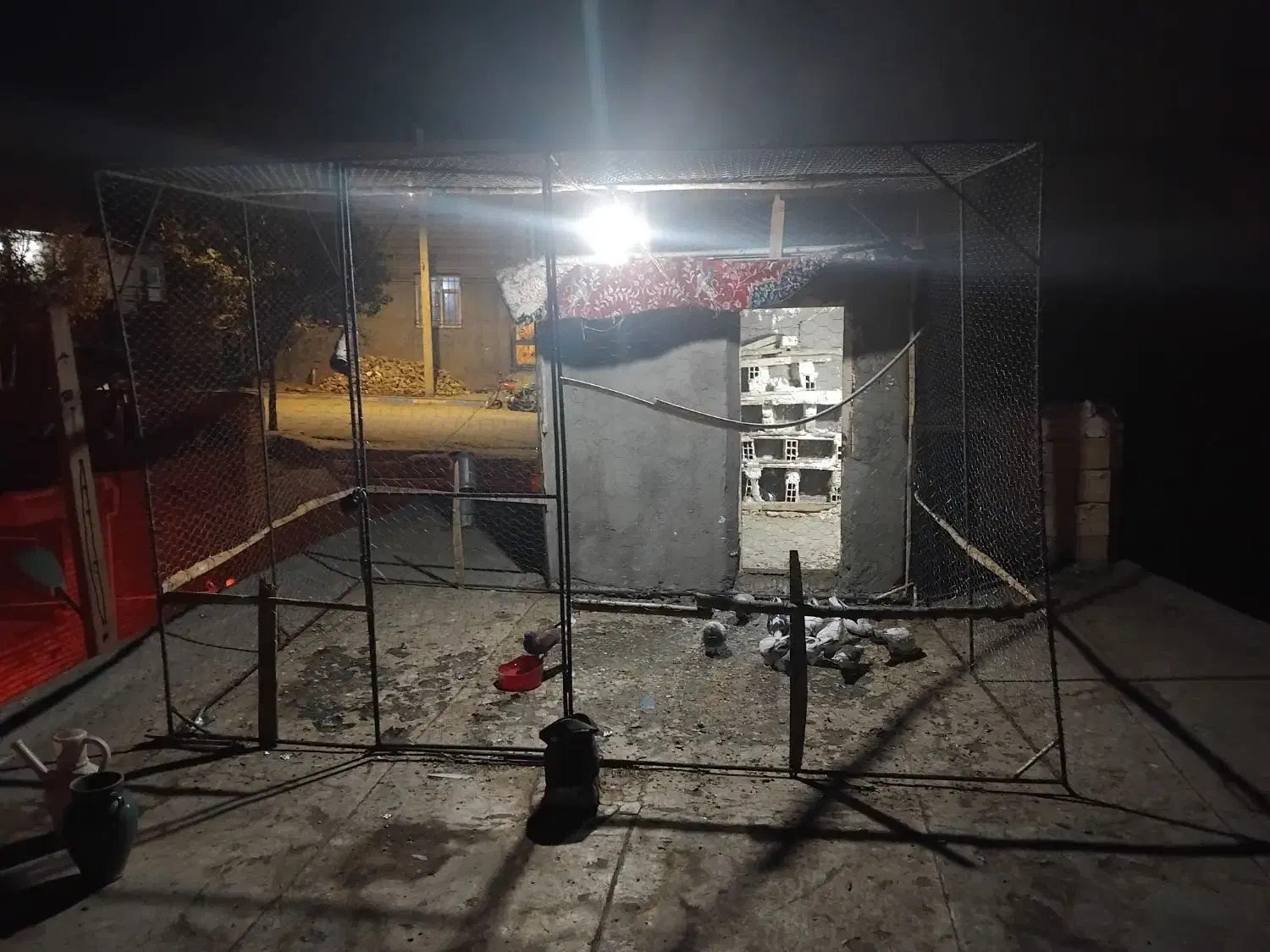 قفس کبوتر|لوازم جانبی حیوانات|ماهنشان, |دیوار