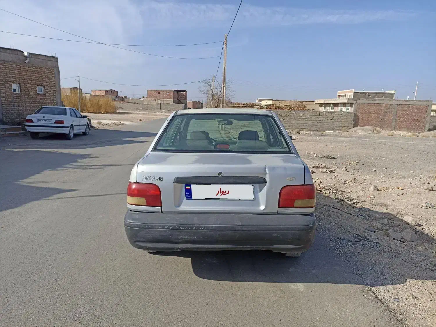 پراید خونگی مدل ۸۴|خودرو سواری و وانت|بردسیر, |دیوار