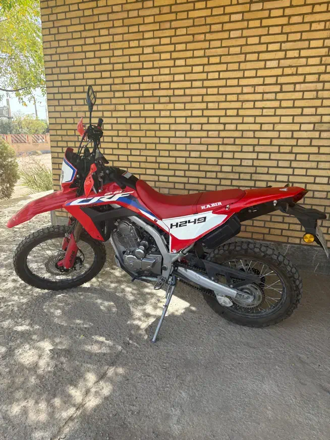 تریل crf کبیر ۲۵۰|موتورسیکلت|ساوه, |دیوار