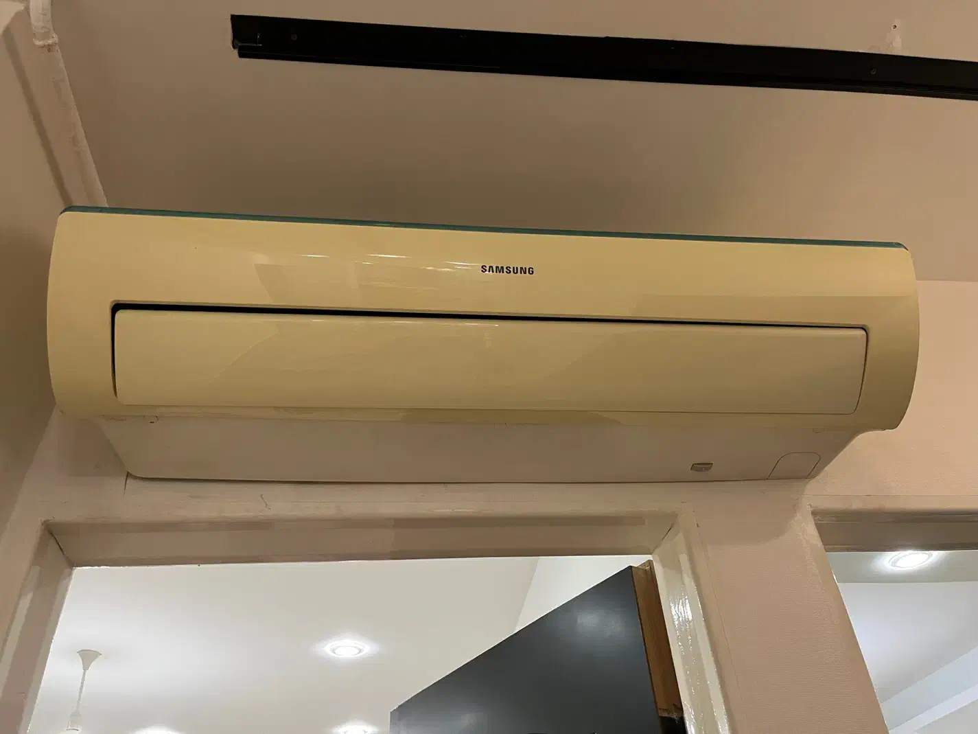 کولر اسپیلت۲۴۰۰۰سامسونگ اصلی|کولر گازی و فن‌کوئل|رشت, باهنر|دیوار