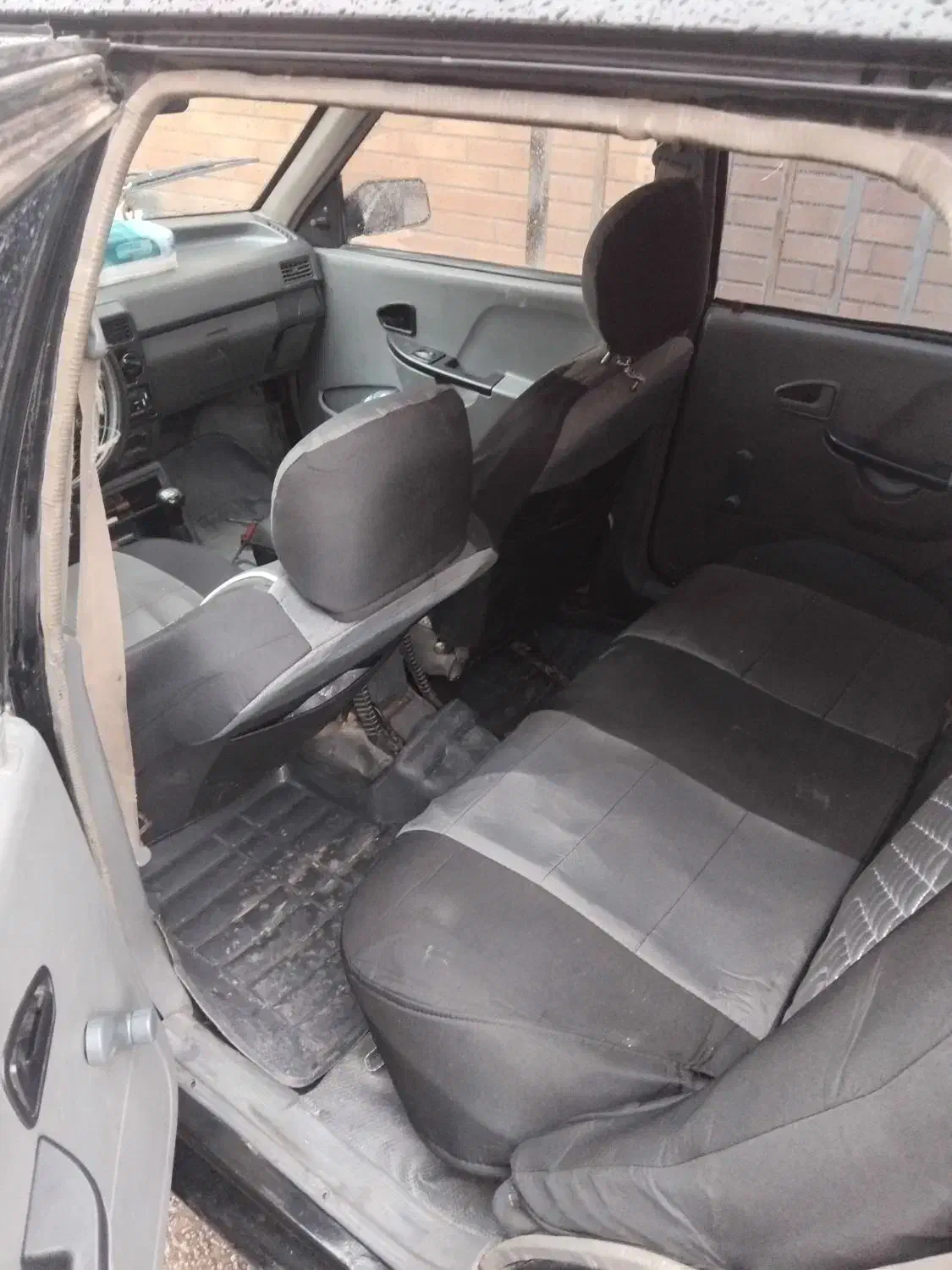 پراید هاچبک مدل ۸۳|خودرو سواری و وانت|فولادشهر, سایت صنعتی کاوه|دیوار