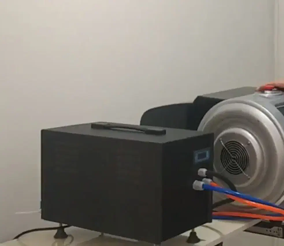 فروش و نصب چیلر تخصصی دستگاههای لیزر پزشکی|آرایشی، بهداشتی، درمانی|کرج, چهارصد دستگاه|دیوار