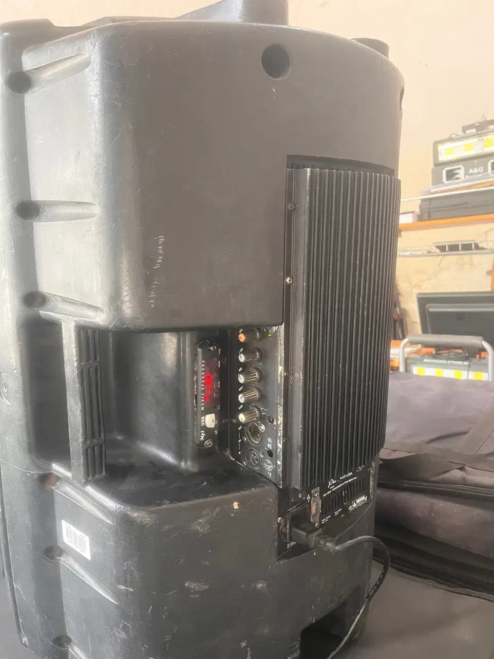 کرایه باند فلشخور|خدمات پذیرایی، مراسم|میناب, |دیوار