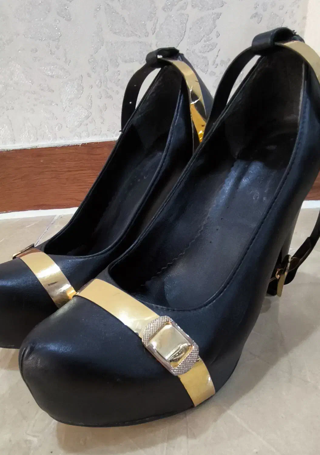 کفش مجلسی پاشنه بلند|کیف، کفش، کمربند|قرچک, شهرک طلائیه|دیوار