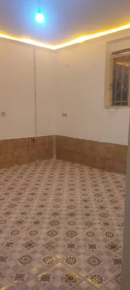 منزل 70مترمربعی  کوچه 83/10بلواراتحاد|فروش خانه و ویلا|شیراز, شهرک کوشکک|دیوار