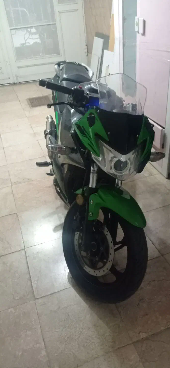 مگلی200Rاستثنایی|موتورسیکلت|تهران, شهید رجایی|دیوار