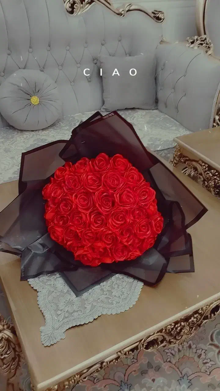 گل رز|گل مصنوعی|قرچک, مهدیه|دیوار
