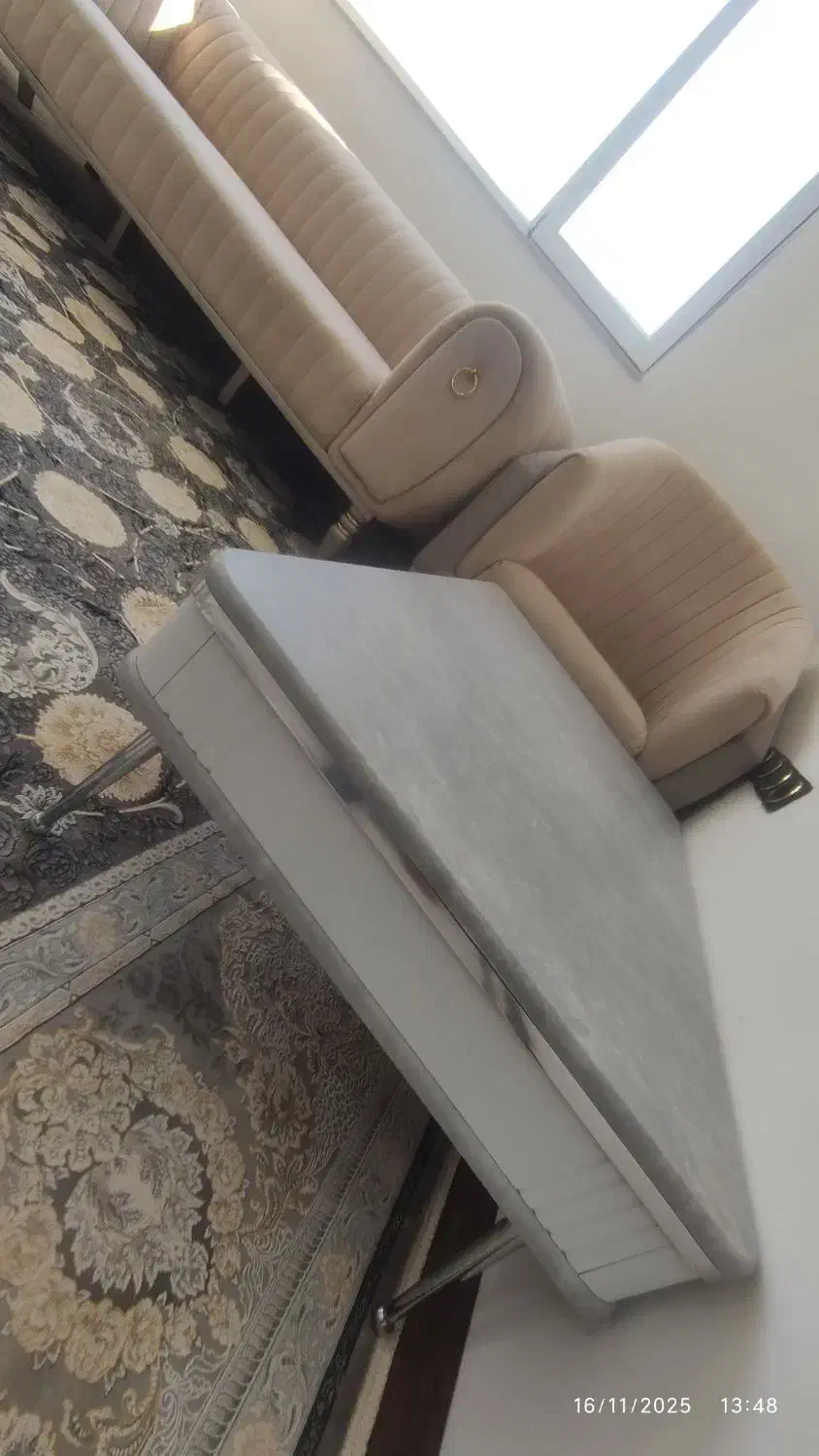 مبل راحتی ۸ نفره|مبلمان خانگی و میز عسلی|آشخانه, |دیوار