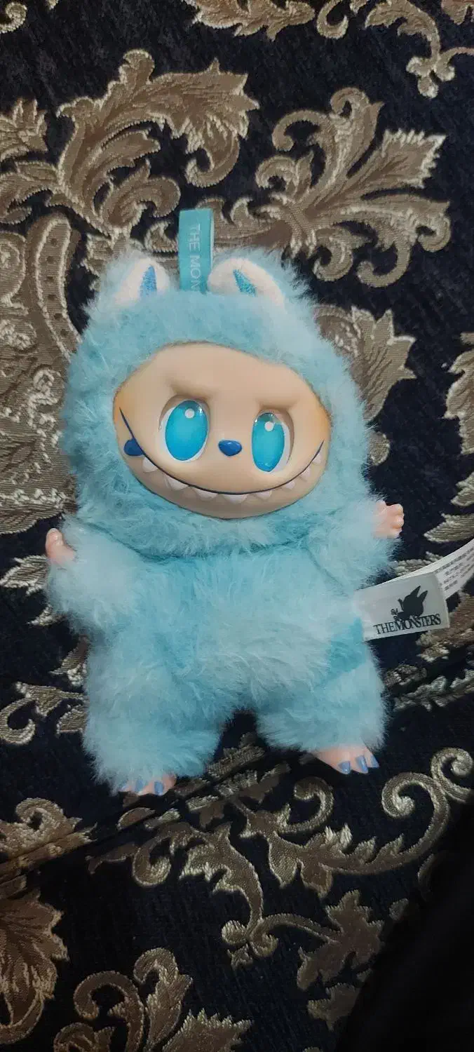 عروسک لبوبو|اسباب‌بازی بچه|برازجان, |دیوار