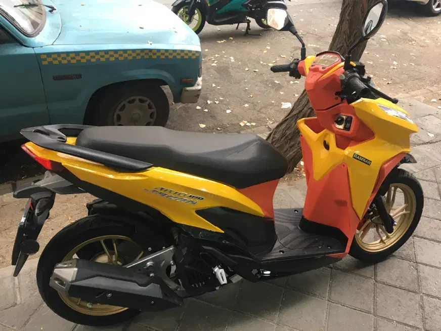 کلیک ۱۸۰ مدل ۱۴۰۲ درحد|موتورسیکلت|تبریز, |دیوار