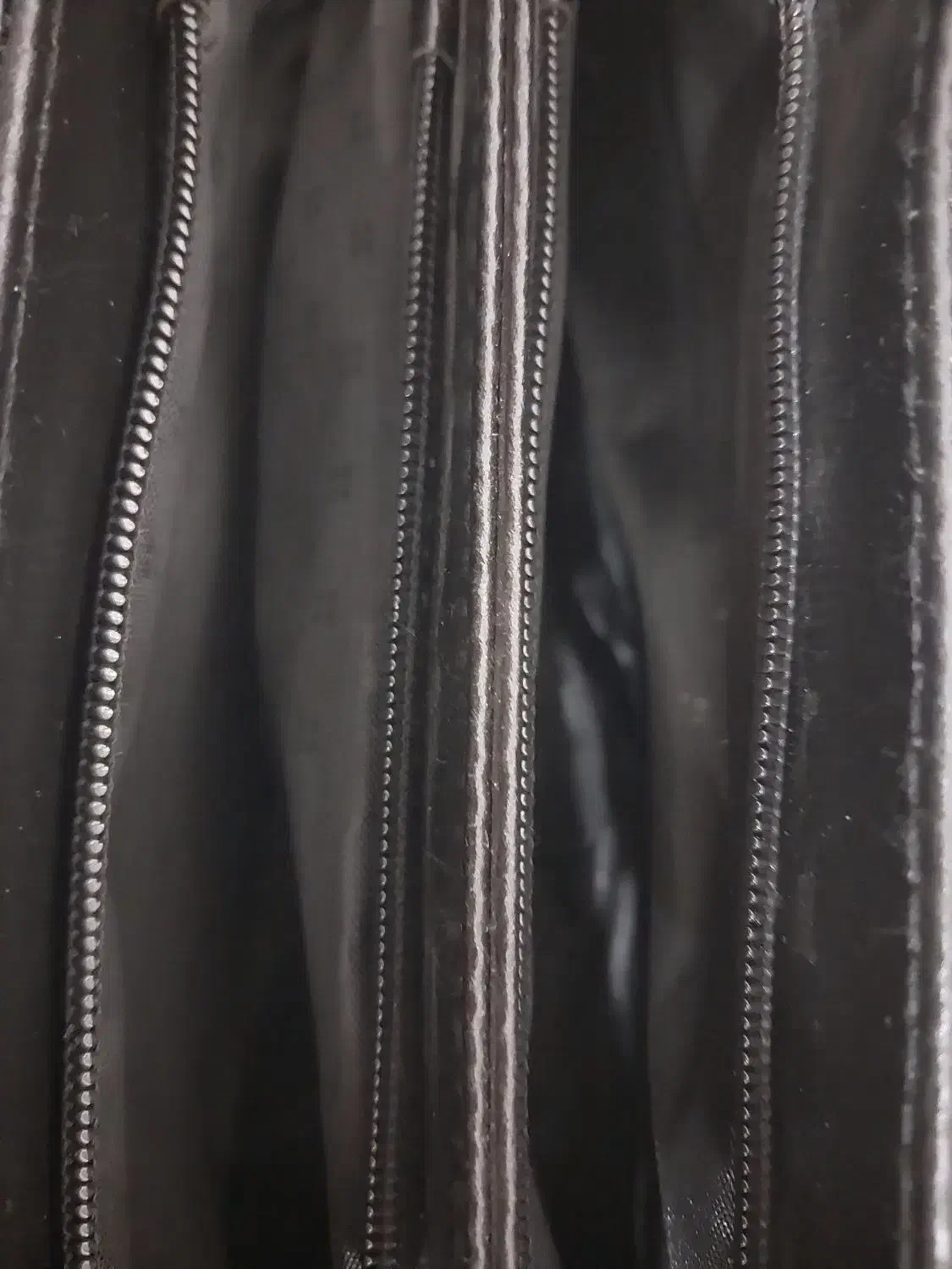 کیف زنانه|کیف، کفش، کمربند|خوی, |دیوار