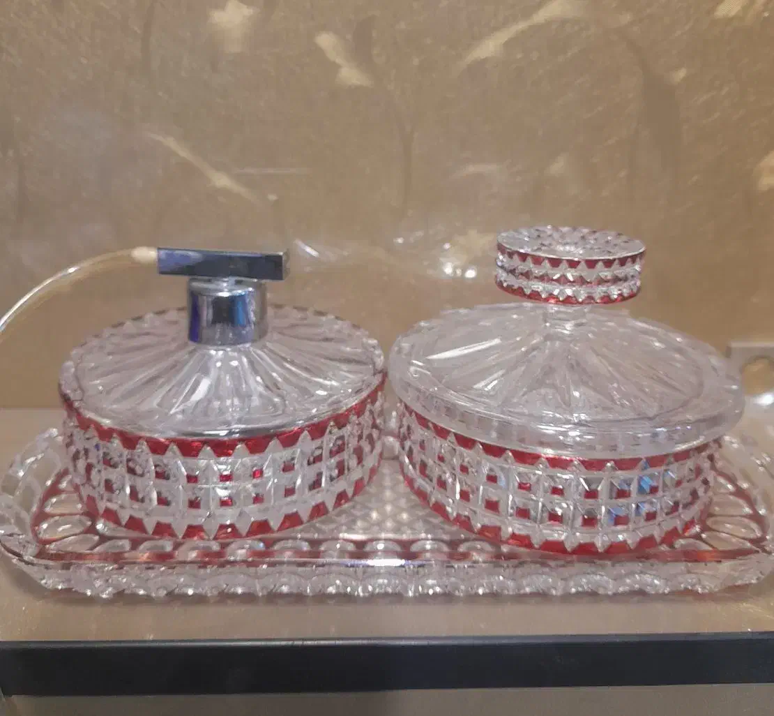 انتیک|کلکسیون اشیاء عتیقه|تهران, چوب تراش|دیوار