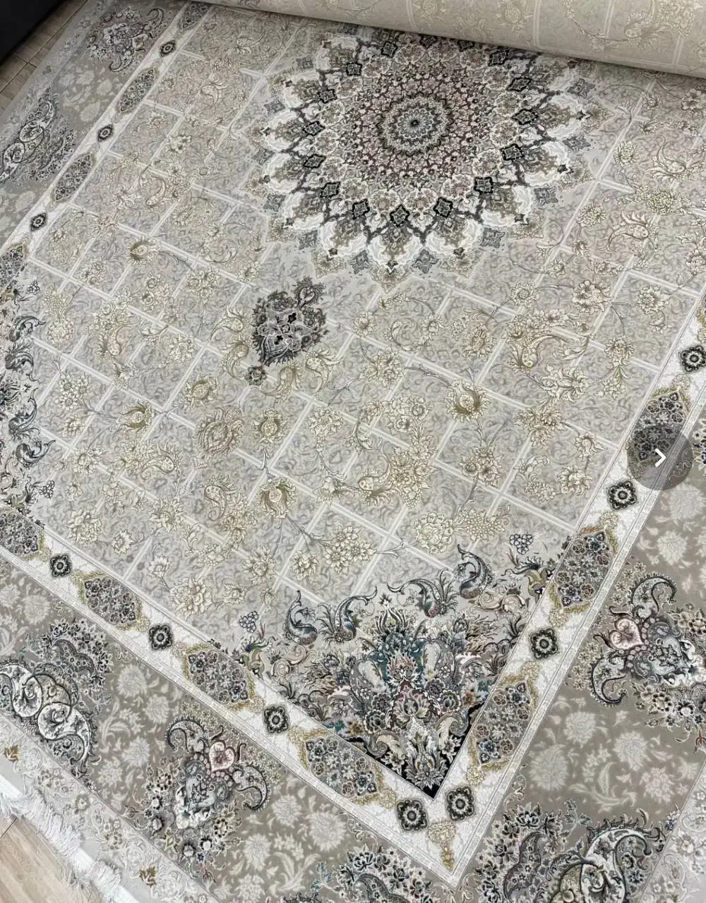 فرش|فرش|صومعه‌سرا, |دیوار