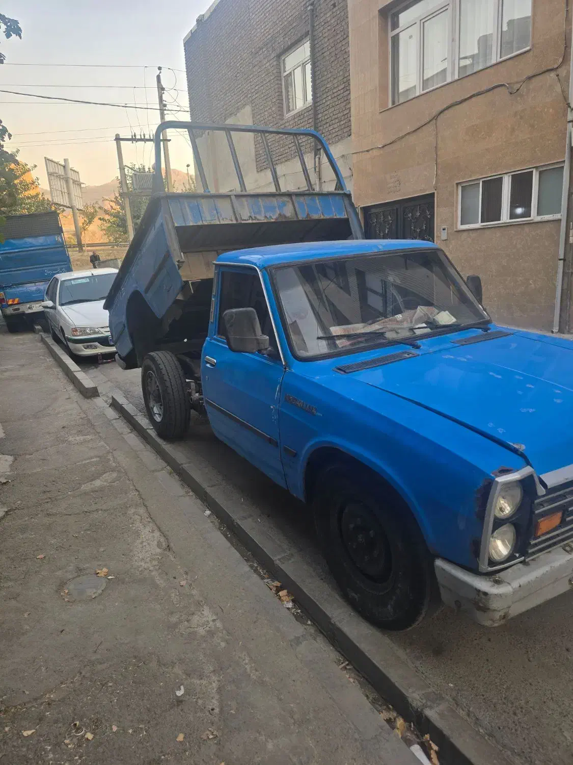 وانت نیسان کمپرسی ۸۸|خودرو سواری و وانت|ری, دولت‌آباد|دیوار