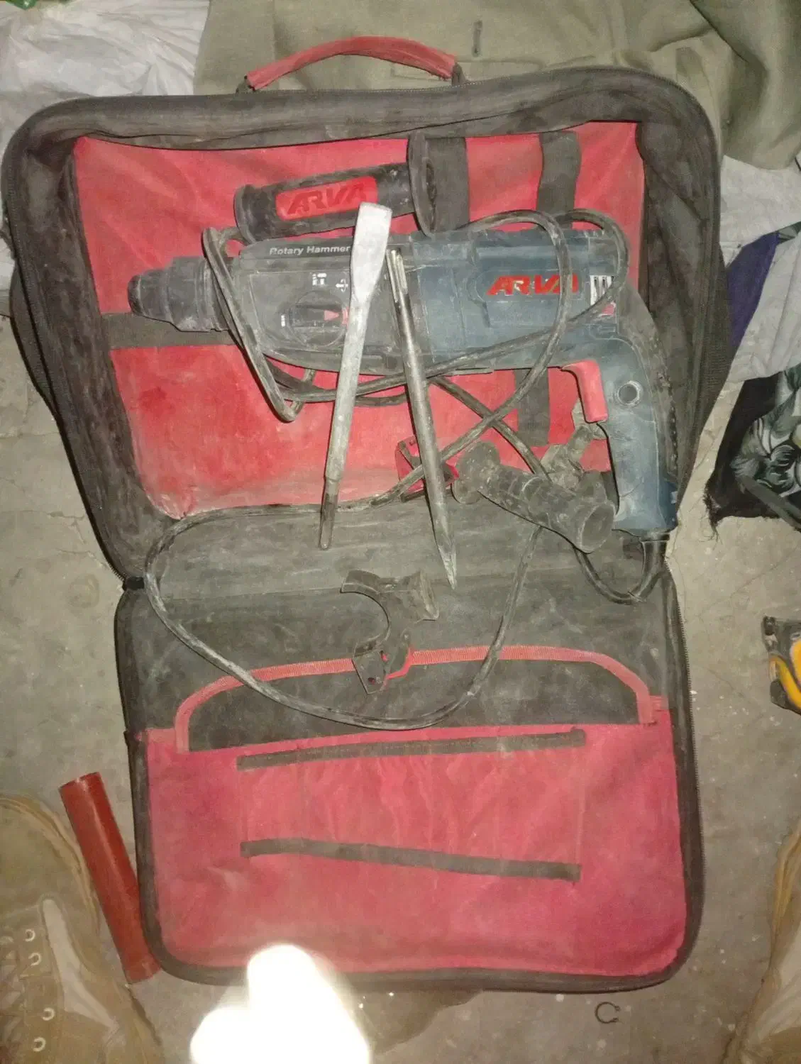 دریل و هیلتی سه کاره ۳ کیلویی|ابزارآلات|قرچک, مهدیه|دیوار