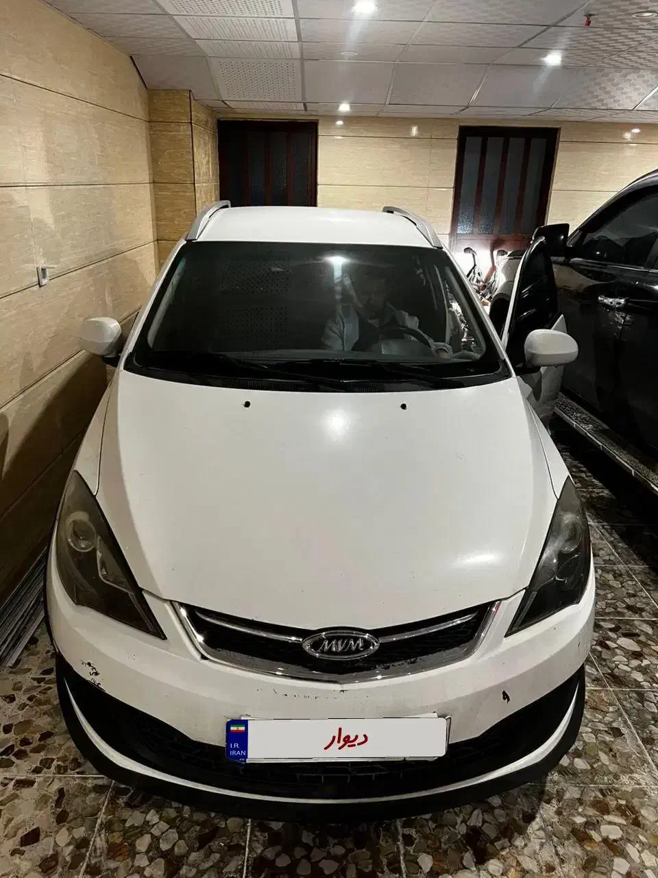 ماشین کاملا خونگی|خودرو سواری و وانت|شیراز, دلجو|دیوار