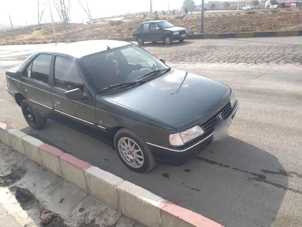 405 مدل 83|خودرو سواری و وانت|سنندج, |دیوار