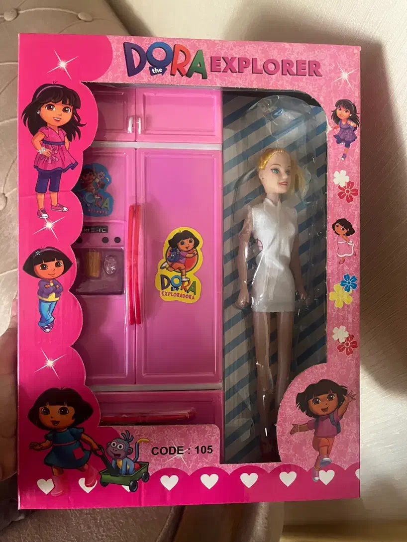 باربی با کمد لباس|اسباببازی|مشهد, هدایت|دیوار