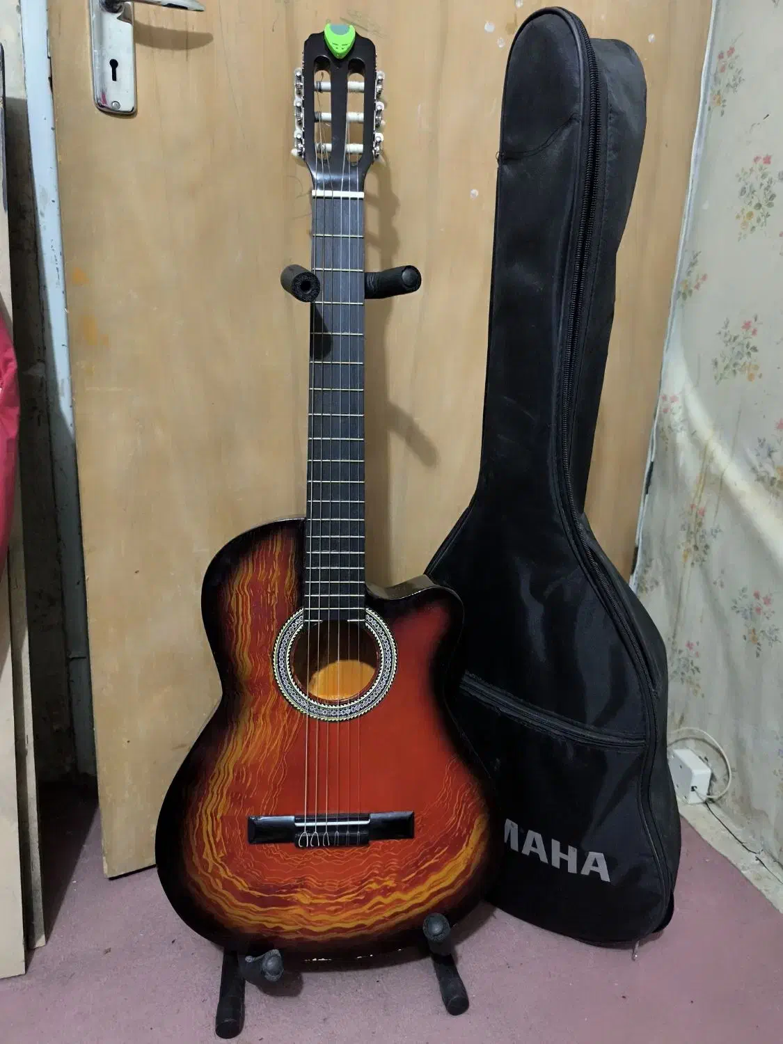 گیتار ایرانی|گیتار، بیس، امپلیفایر|شیراز, شهرک گلستان|دیوار