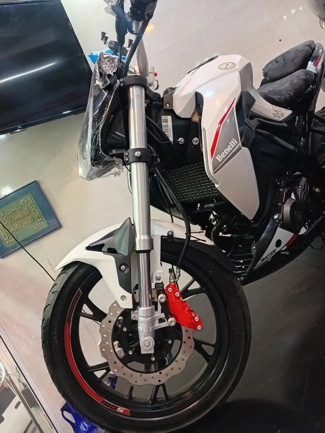 موتور بنلی ۱۸۰خشک آکبند ۱۴۰۳|موتورسیکلت|تهران, عبدلآباد|دیوار