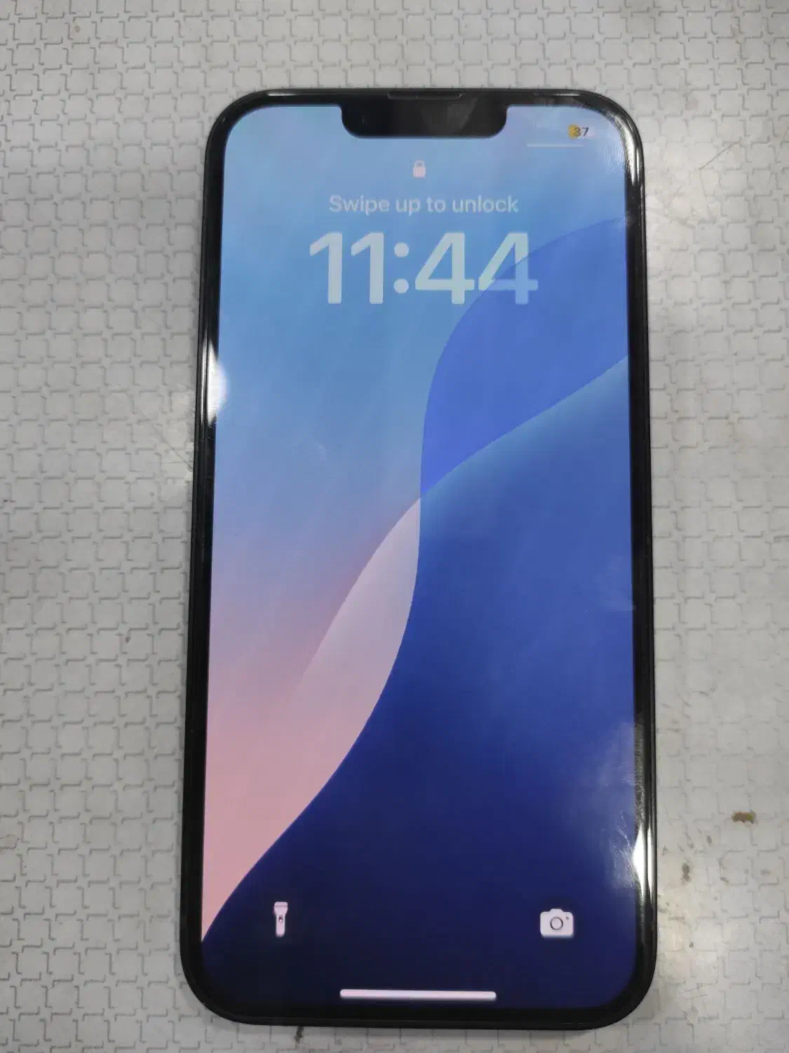 گوشی 14نرمال سیم لاک خشک بدون خط وخش|موبایل|چابهار, |دیوار