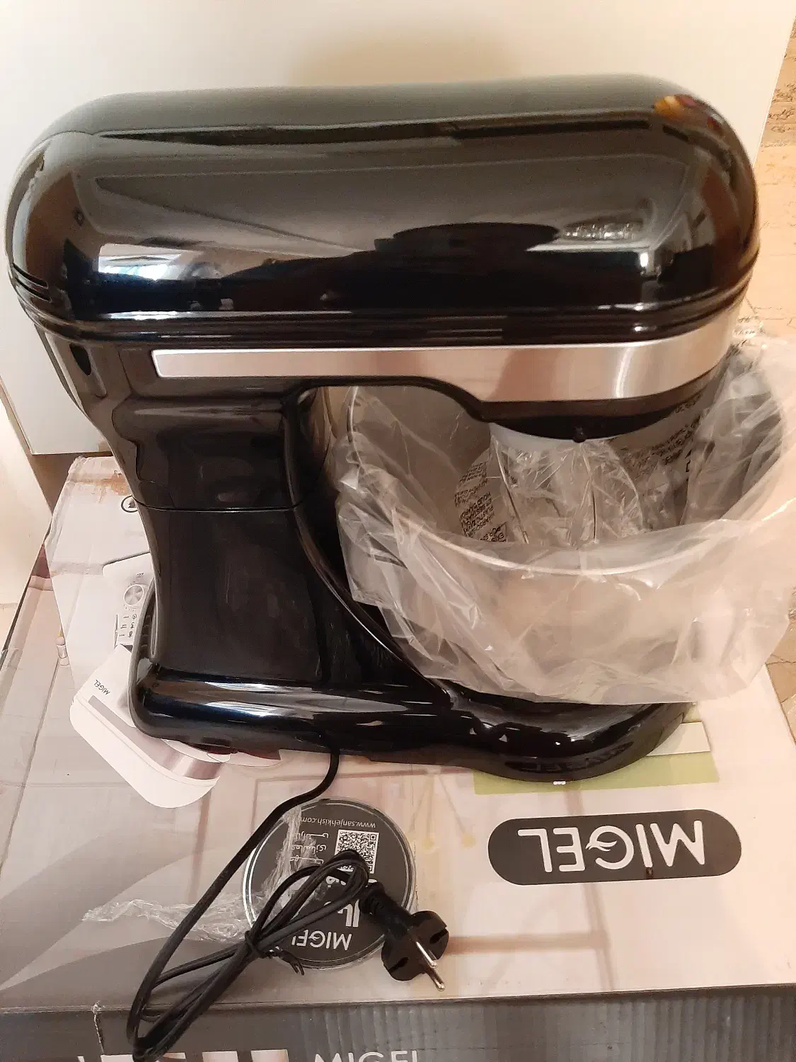 میکسر چند کاره ۴ لیتری میگل|کافیشاپ و رستوران|تهران, دروازه شمیران|دیوار