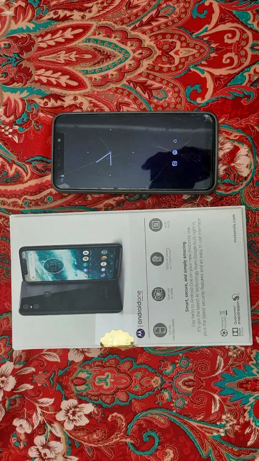 تبلت سامسونگ و گوشی motorola one|تبلت|تهران, ونک|دیوار