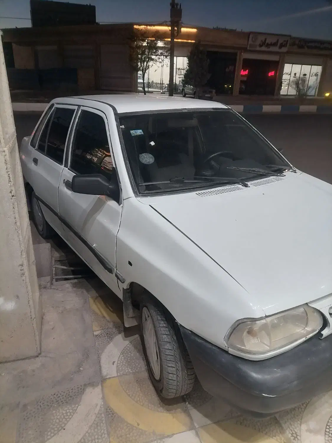 پراید صبا مدل 82|خودرو سواری و وانت|تربتحیدریه, سرمحله|دیوار