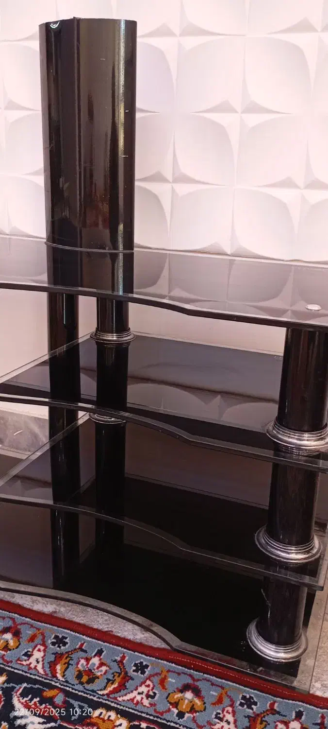 زیر تلویزیون|میز تلویزیون|ایوان, |دیوار