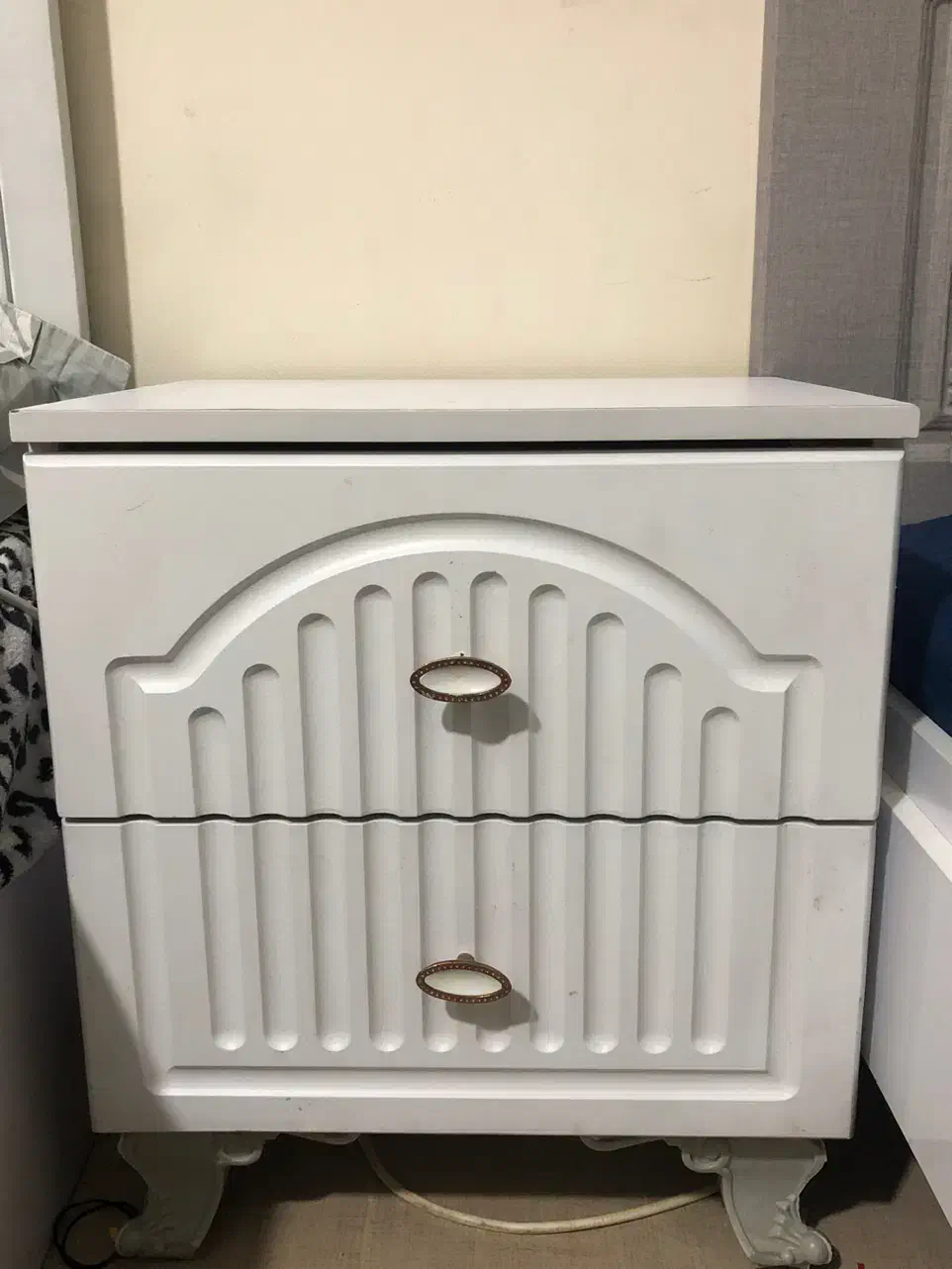 کمد و کنار تختی|جاکفشی، کمد، دراور|اصفهان, باغ زیار|دیوار