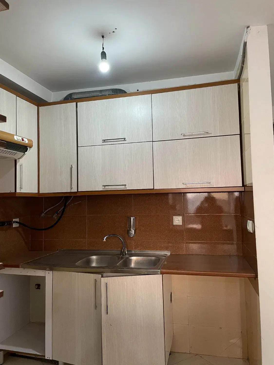 کابینت|مصالح و تجهیزات ساختمان|کرج, حصارک بالا|دیوار