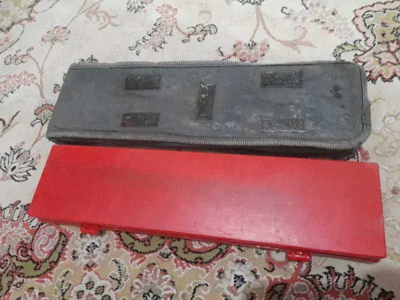 شب رنگ خطر|قطعات یدکی و لوازم جانبی|رباط‌کریم, نصیرشهر|دیوار