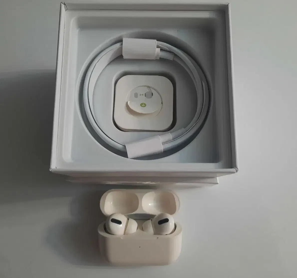 ایرپاد پرو|لوازم جانبی موبایل و تبلت|تهران, شکوفه (عبدل آباد)|دیوار