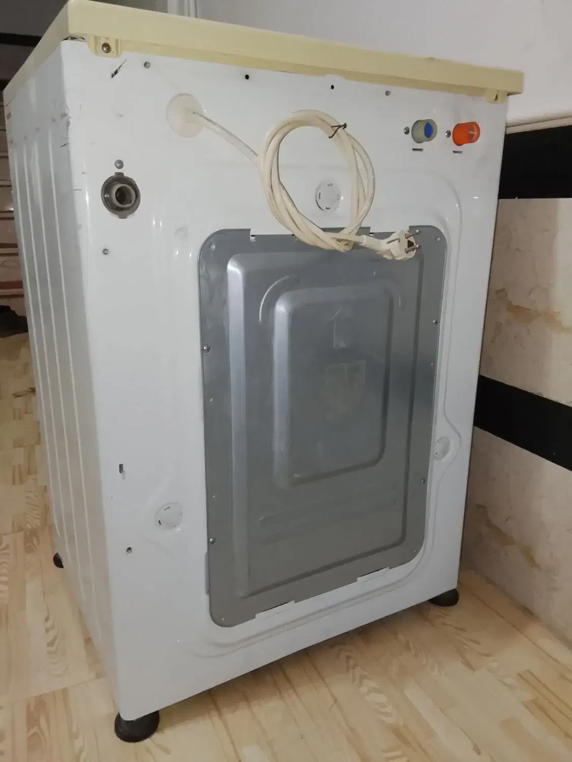 لباسشوی اسنوا 7کیلو|ماشین لباسشویی و خشککن لباس|سنندج, |دیوار