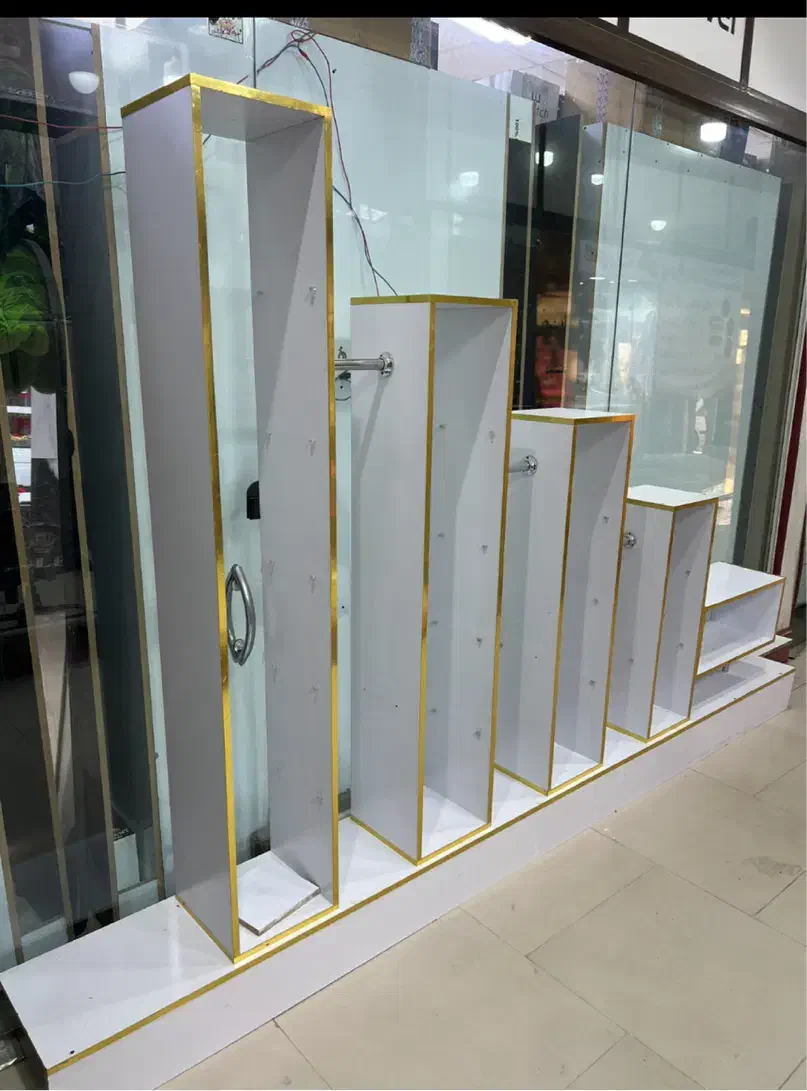 باکس|کتابخانه، شلف، قفسههای دیواری|گلستان (تهران), |دیوار